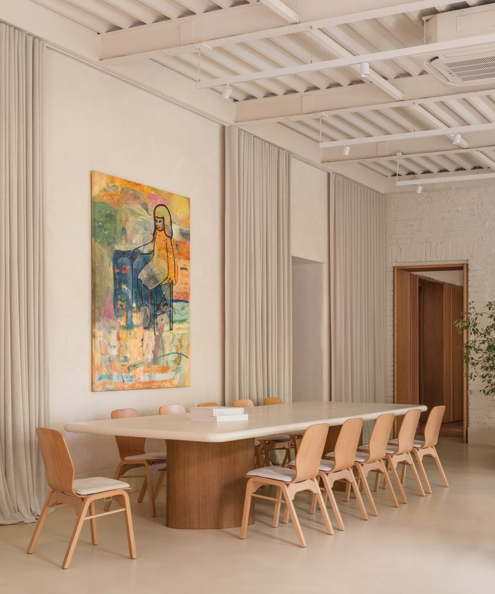 Banda Creative Agency office by Ater Architects